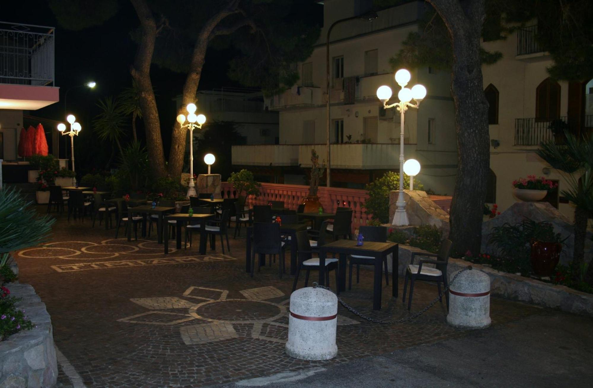 Hotel Timiama Peschici Exteriör bild