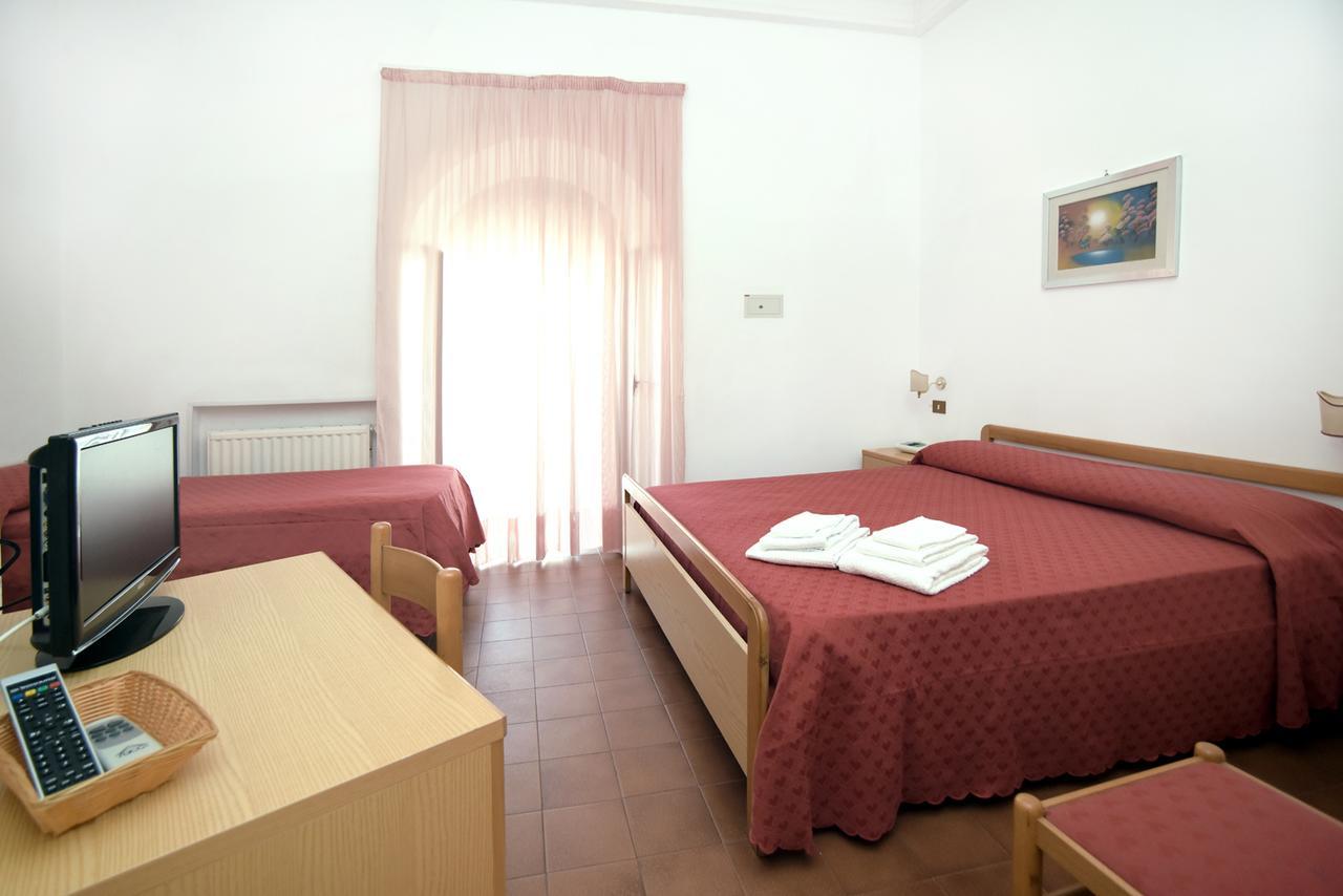 Hotel Timiama Peschici Exteriör bild